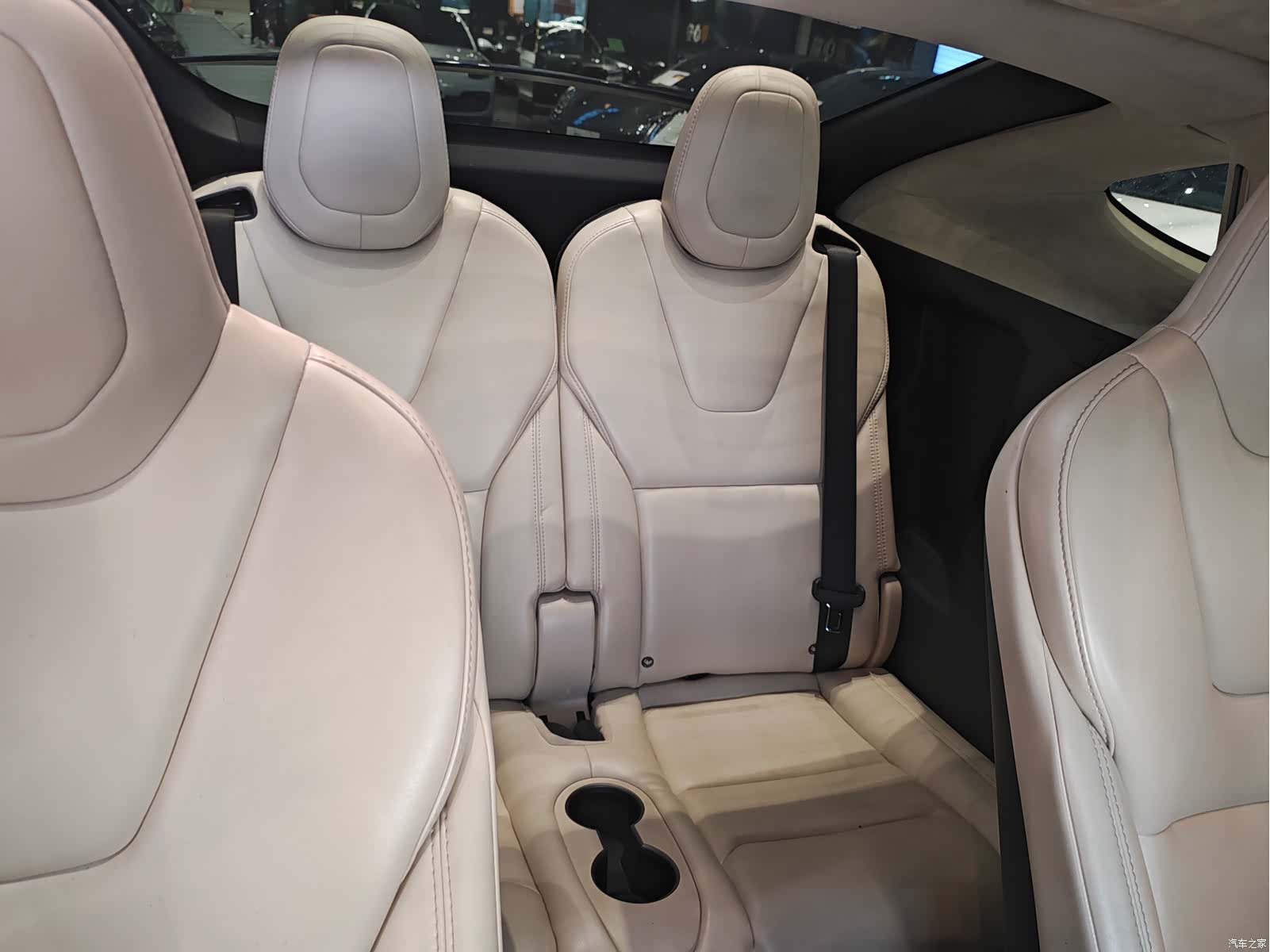 Tesla Model X, 2018 все фото
