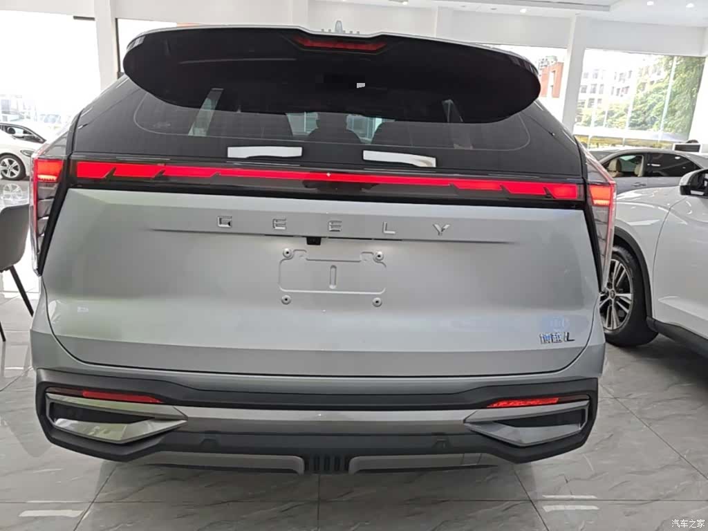 Geely Boyue, 2024 6