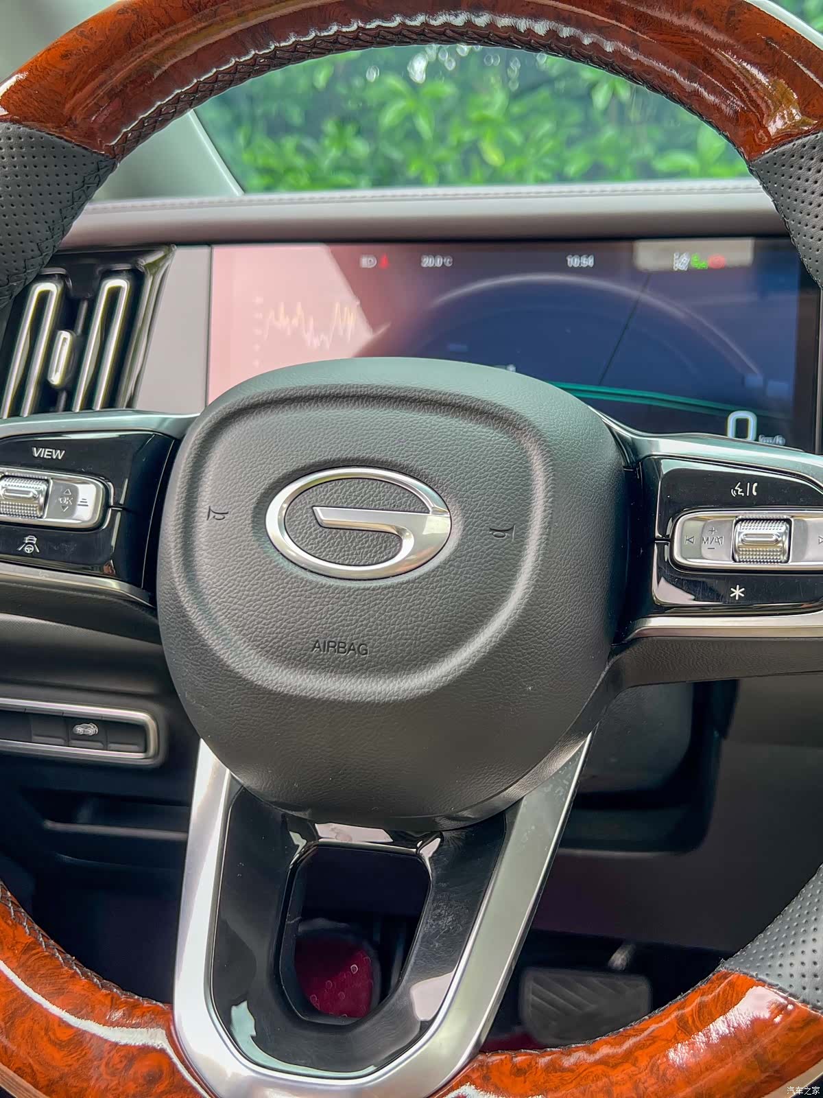 Trumpchi M8, 2023 13