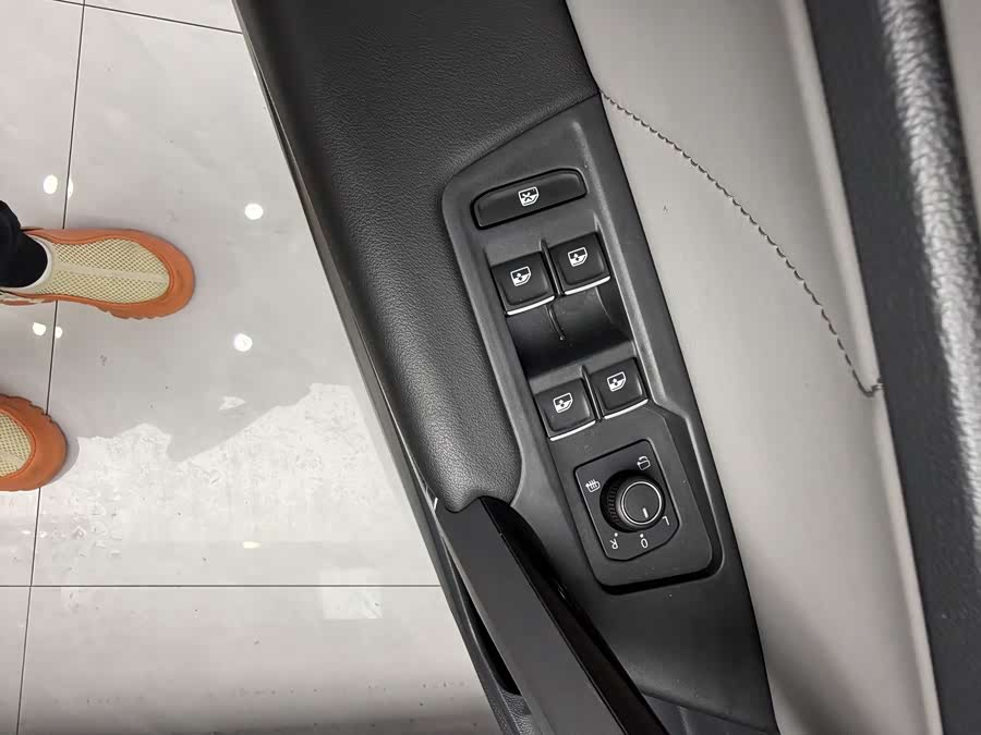 Volkswagen Tayron 2022, фото 10