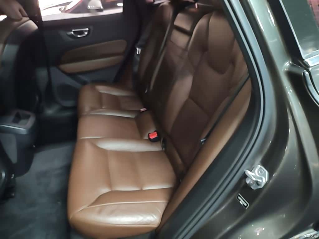 Volvo XC60, 2019 17