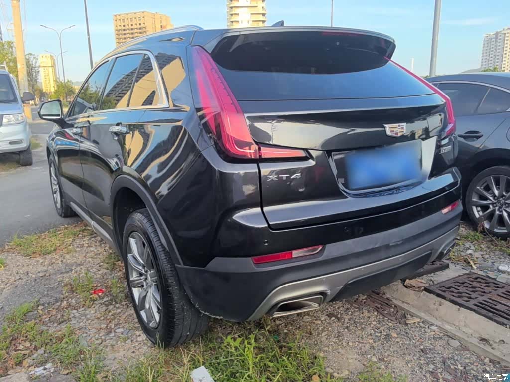 Cadillac XT4, 2018 все фото