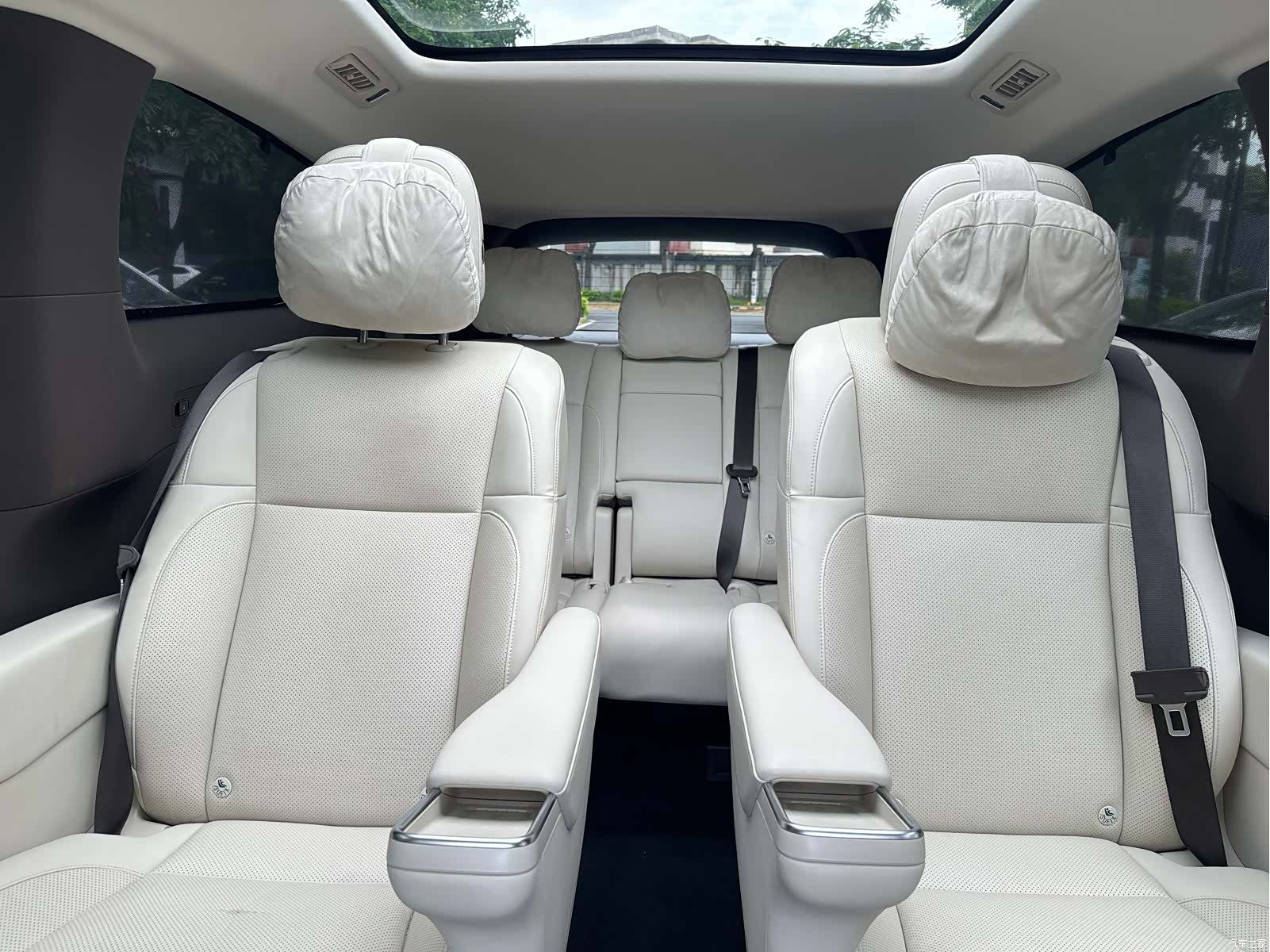 Li Auto MEGA, 2024 25