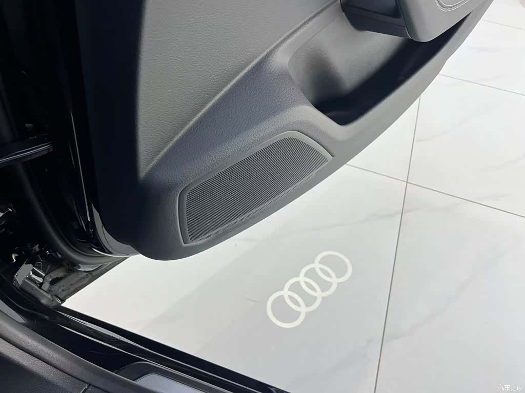 Audi A7L, 2025 21