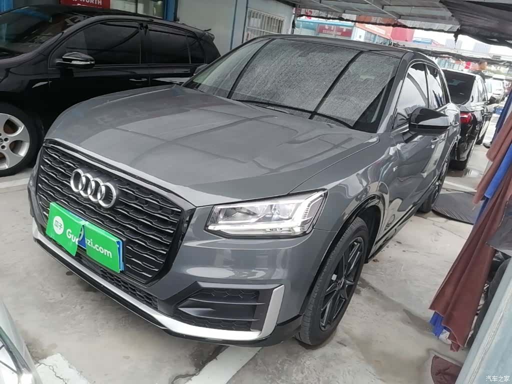 Audi Q2L, 2020 2