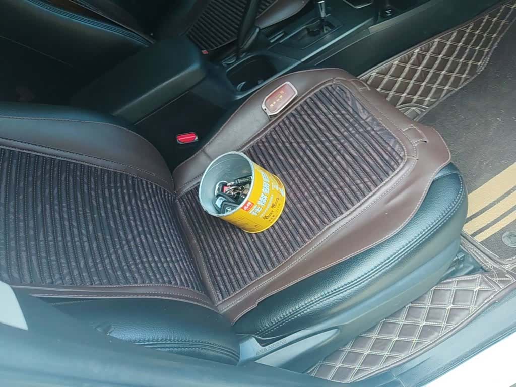 Toyota RAV4, 2017 11