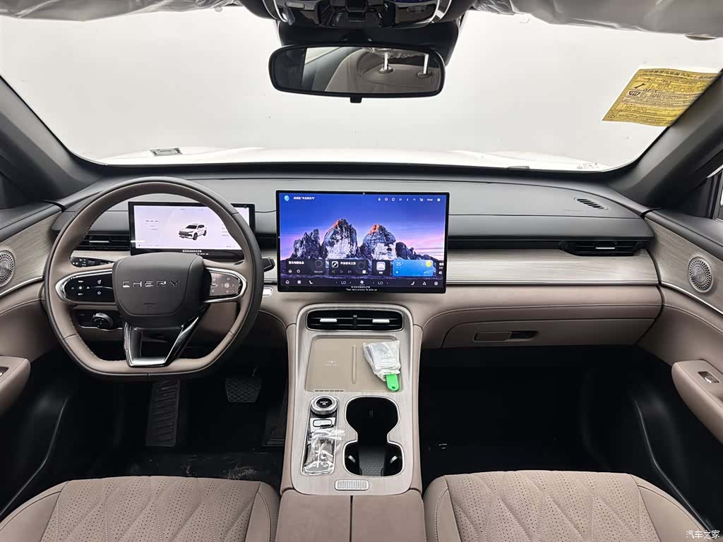 Chery Tiggo 8 Plus, 2025 8