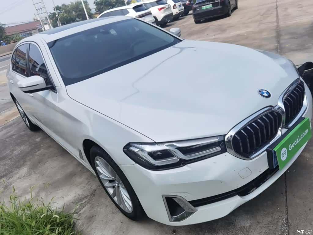 BMW 5 Series, 2022 4
