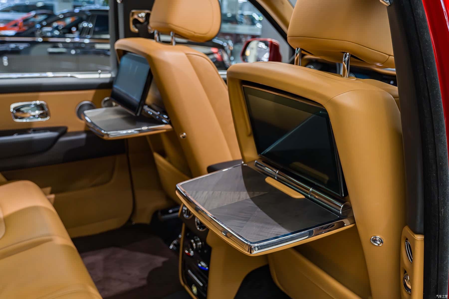 Rolls-Royce Cullinan, 2019 11