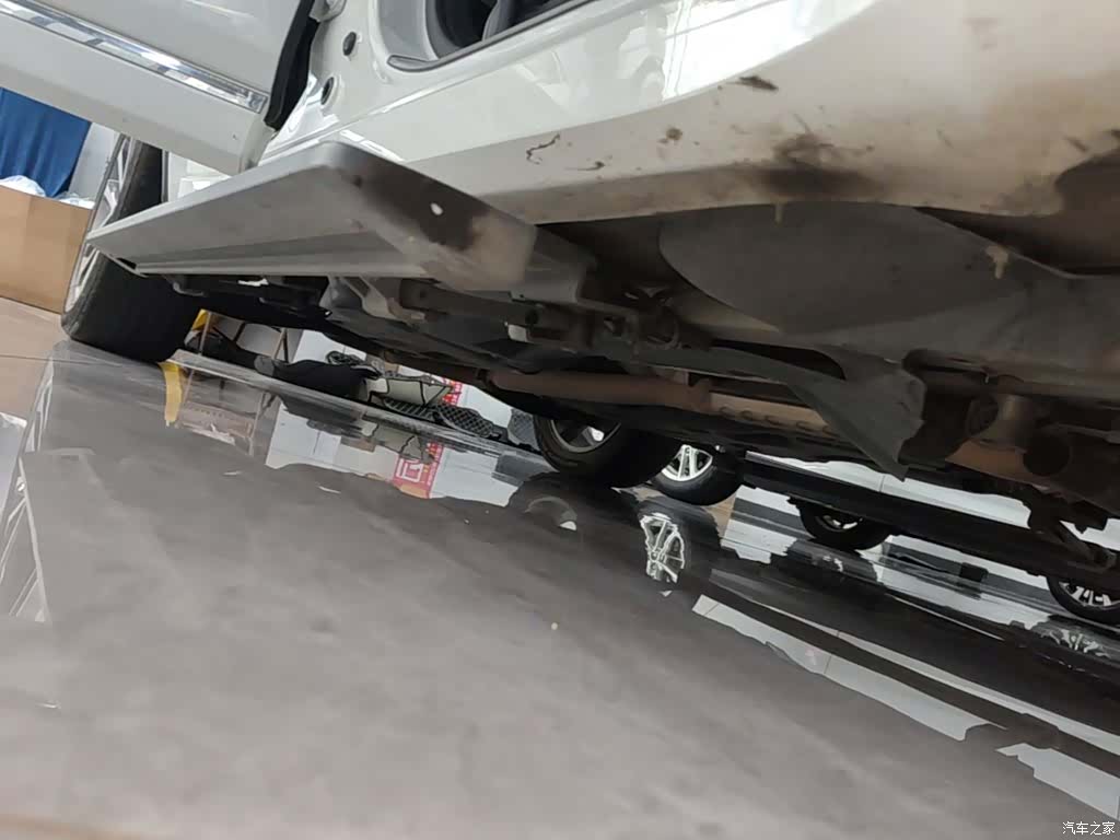 Jeep Grand Commander, 2018 21