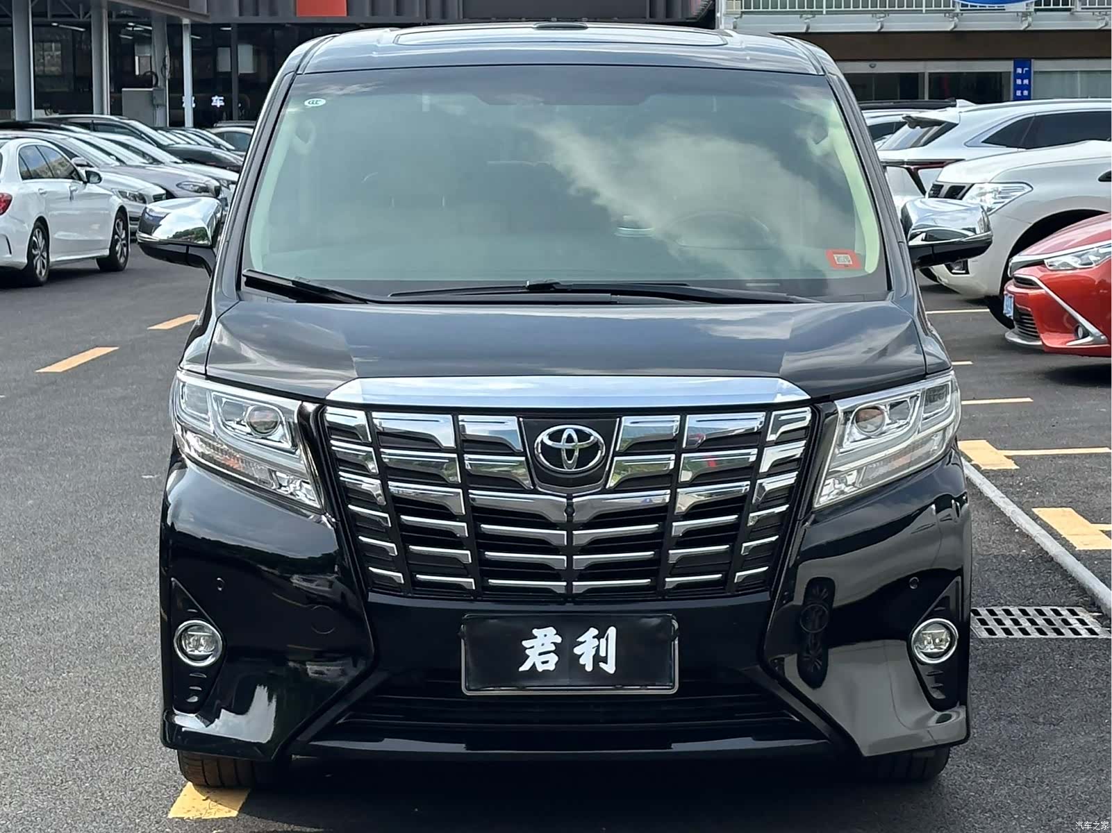 Toyota Alphard, 2018 6