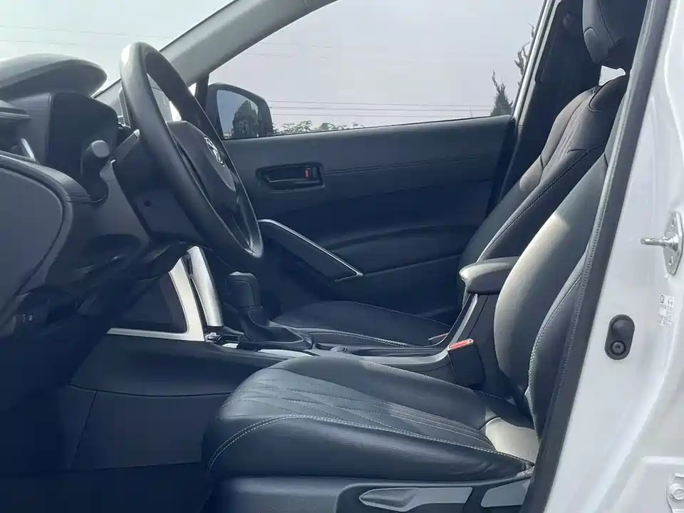 Toyota Corolla Sharp amplifier