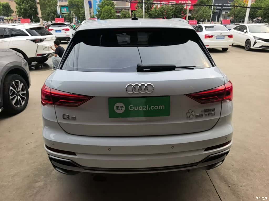 Audi Q3, 2019 6