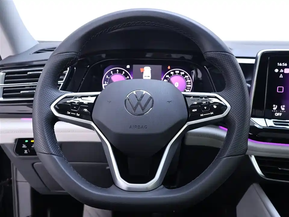 Volkswagen Tourang