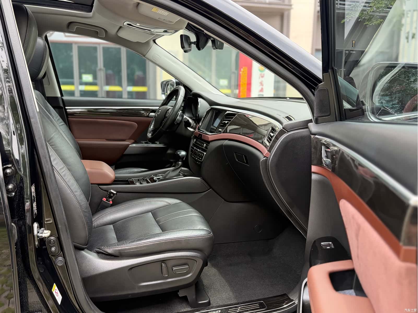 Trumpchi GS8, 2018 16