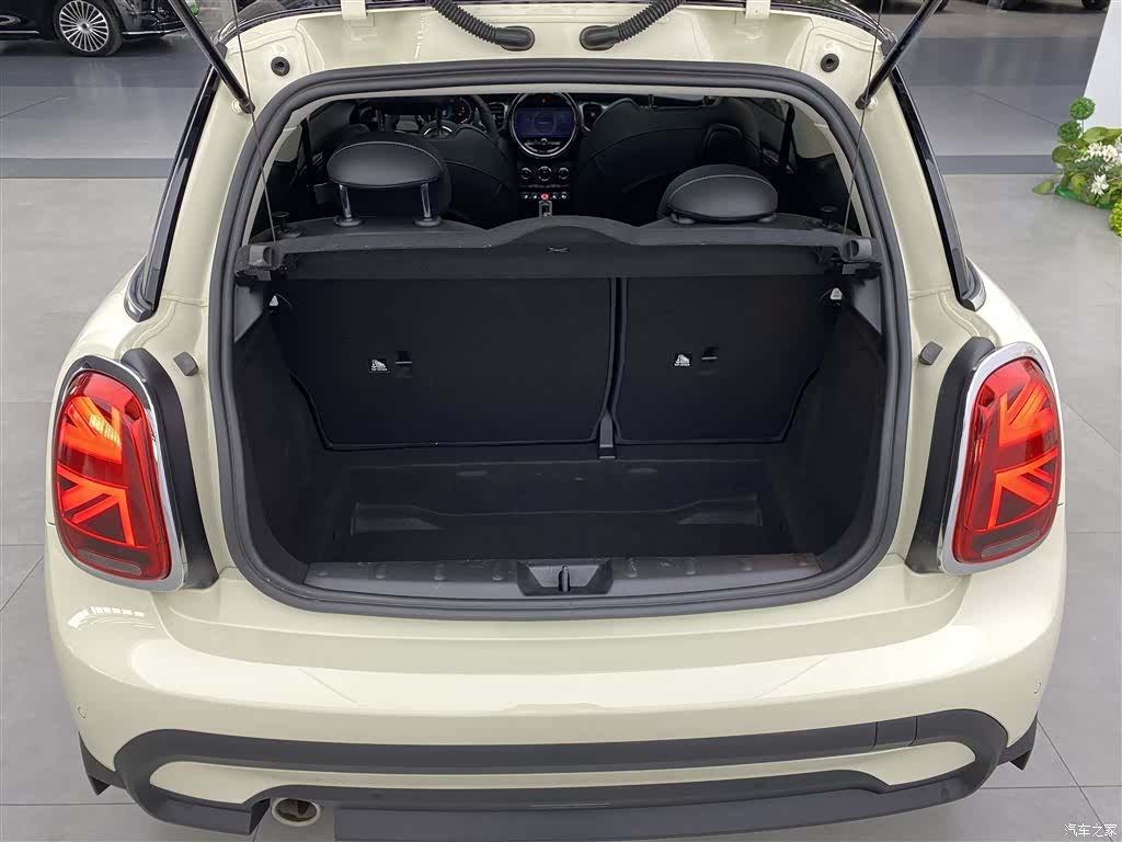 Mini Cooper, 2021 23