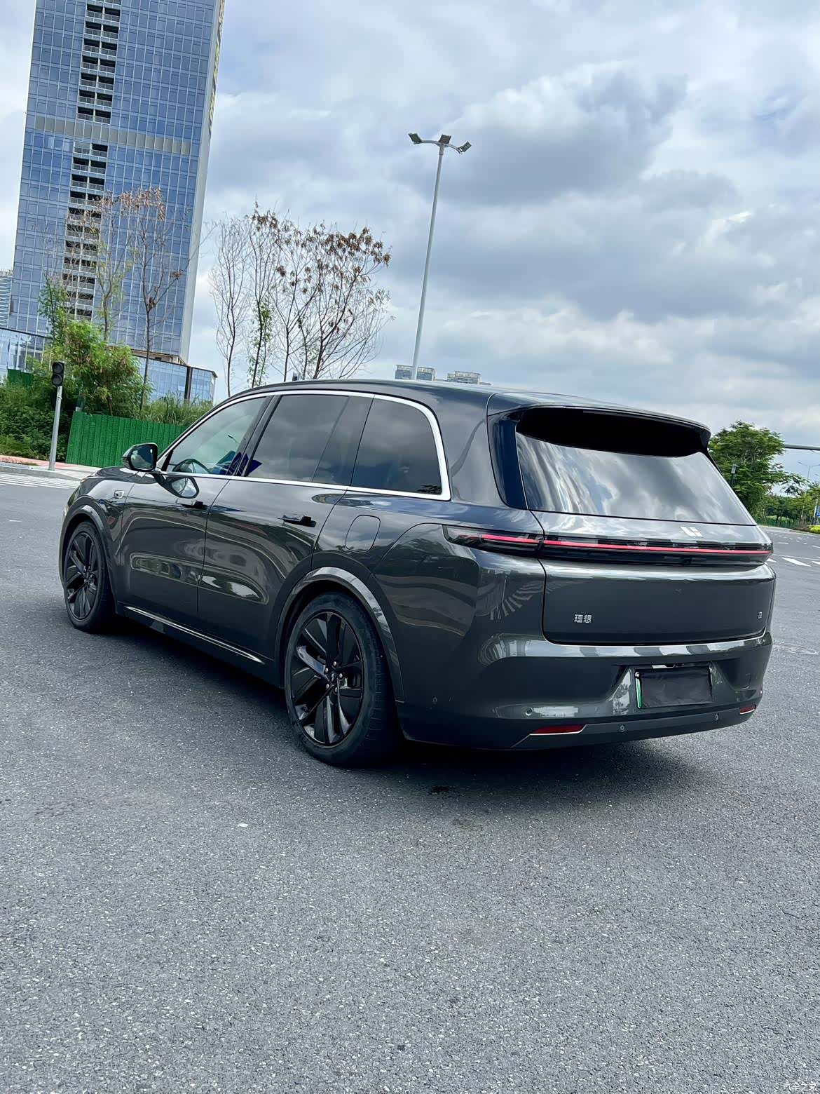 Li Auto L8, 2023 8