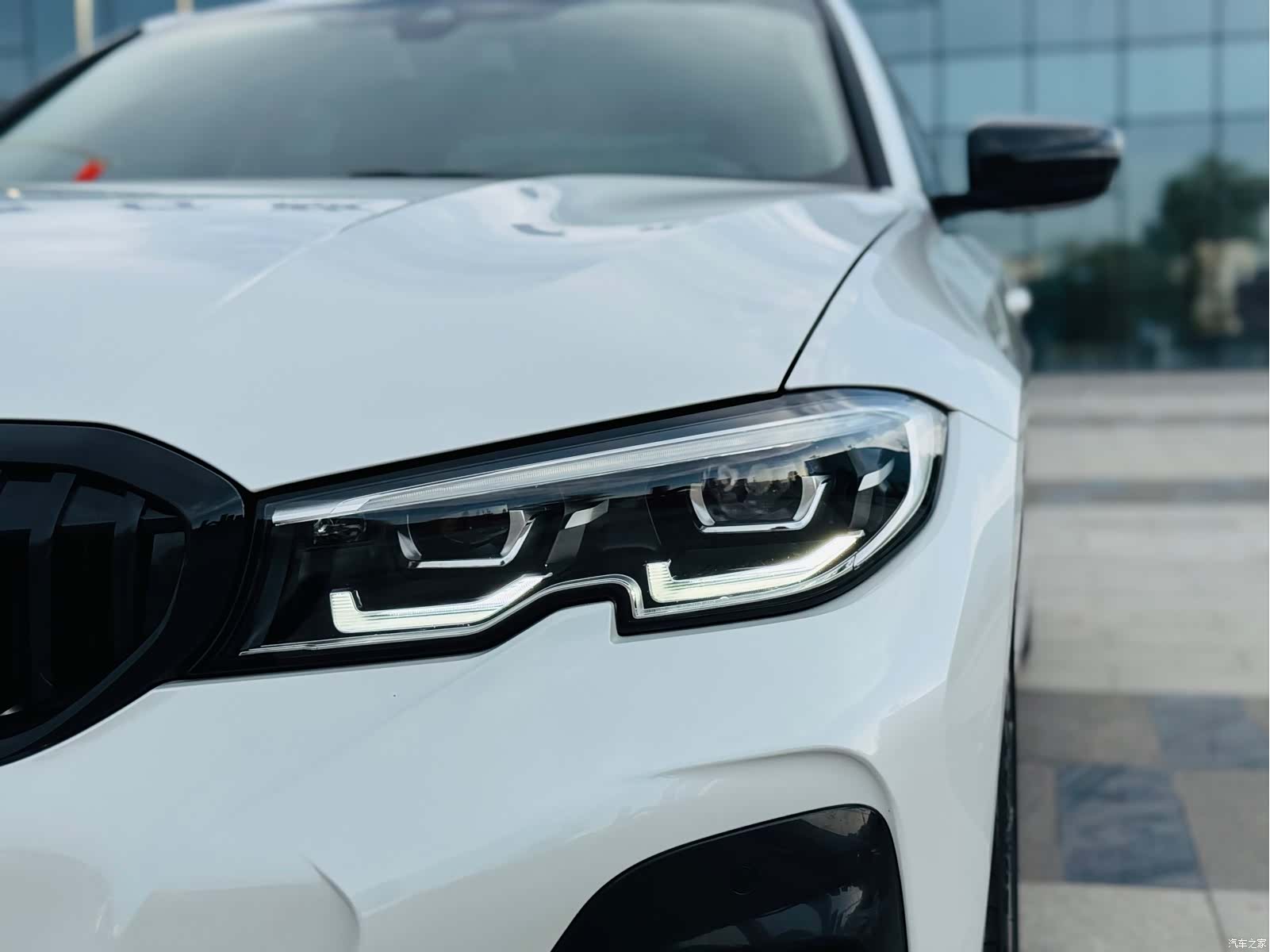 BMW 3 Series, 2022 все фото