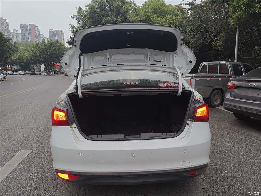 Chery 5, 2016 15