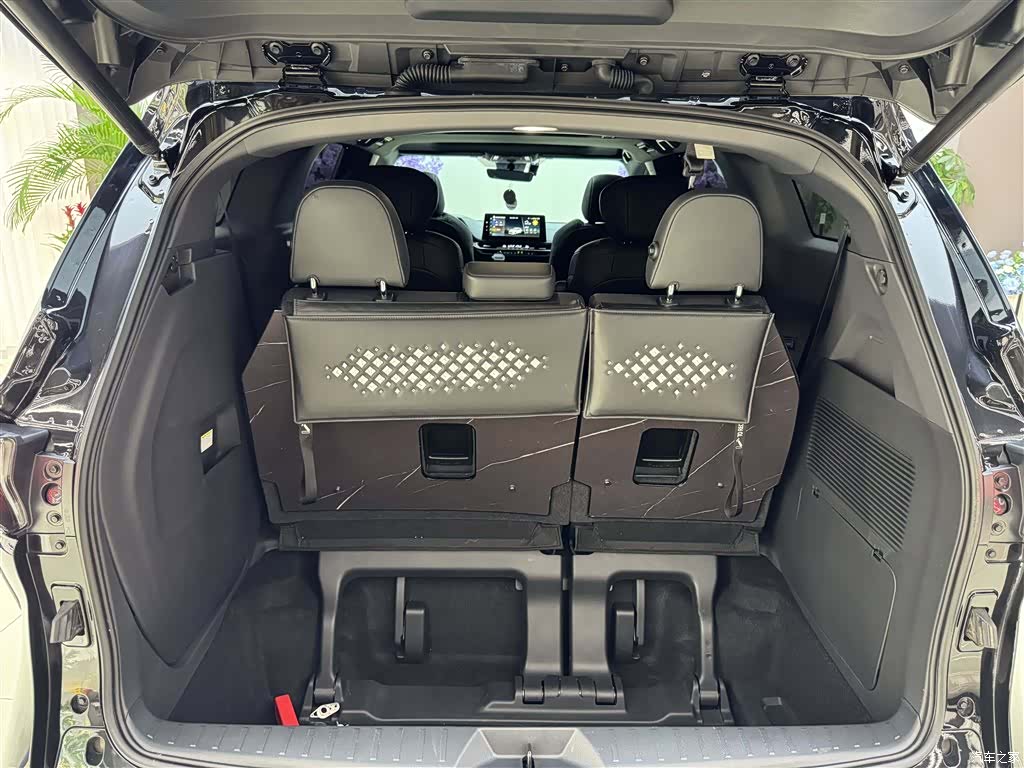Toyota Sienna, 2024 15