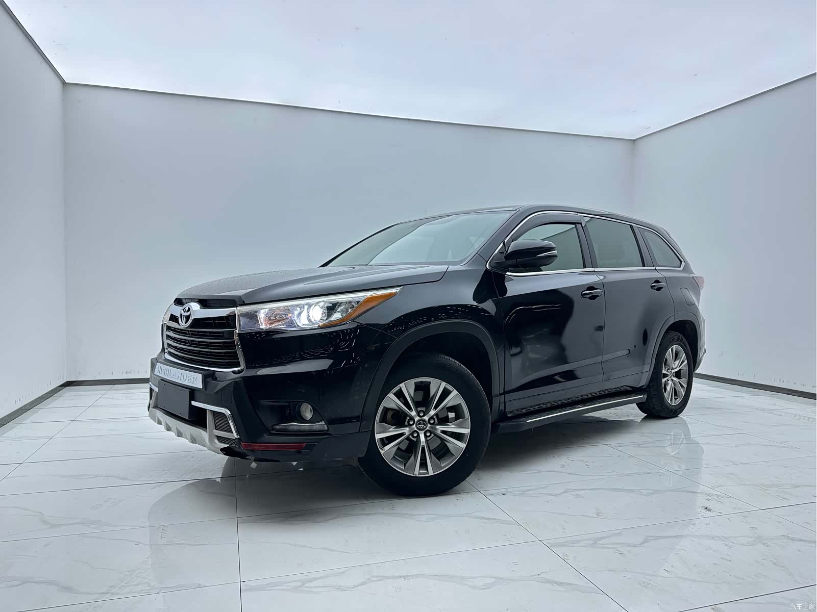 Toyota Highlander, 2017 1