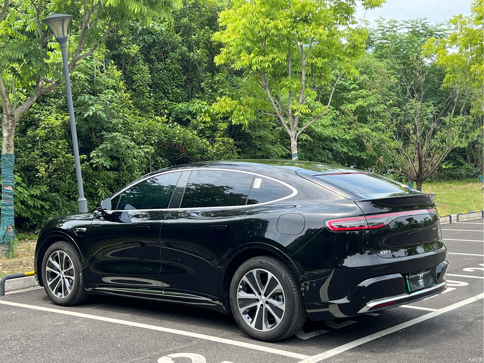 Luxeed R7, 2026 15