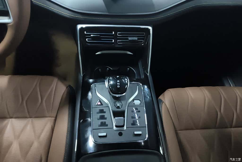 BYD Tang, 2023 16