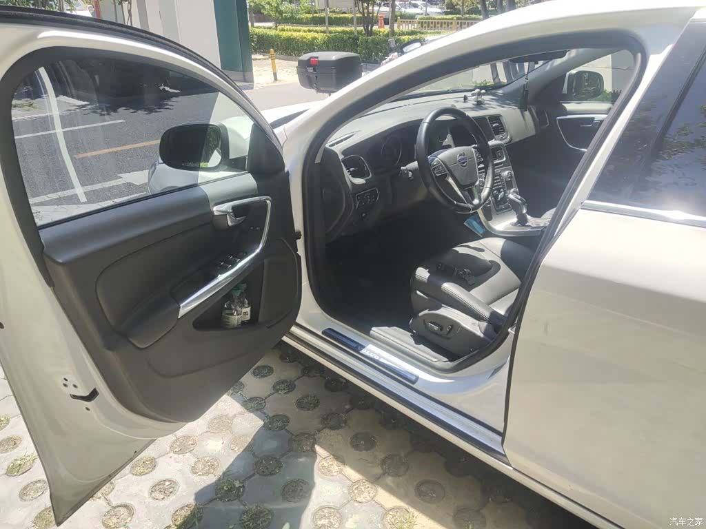 Volvo S60, 2016 12
