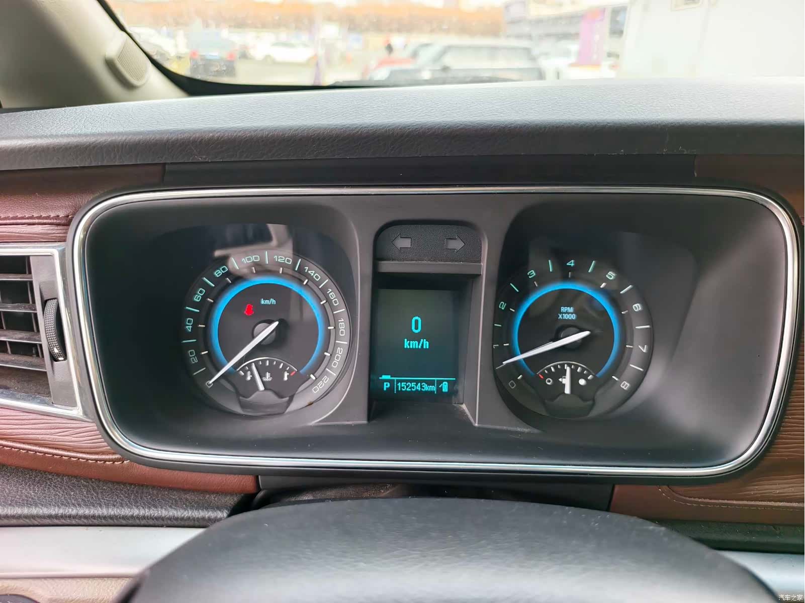 Buick GL8, 2015 все фото