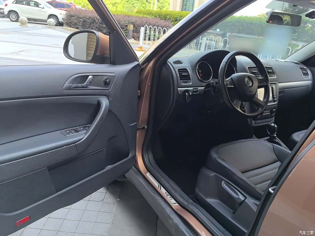 Skoda Yeti, 2014 16