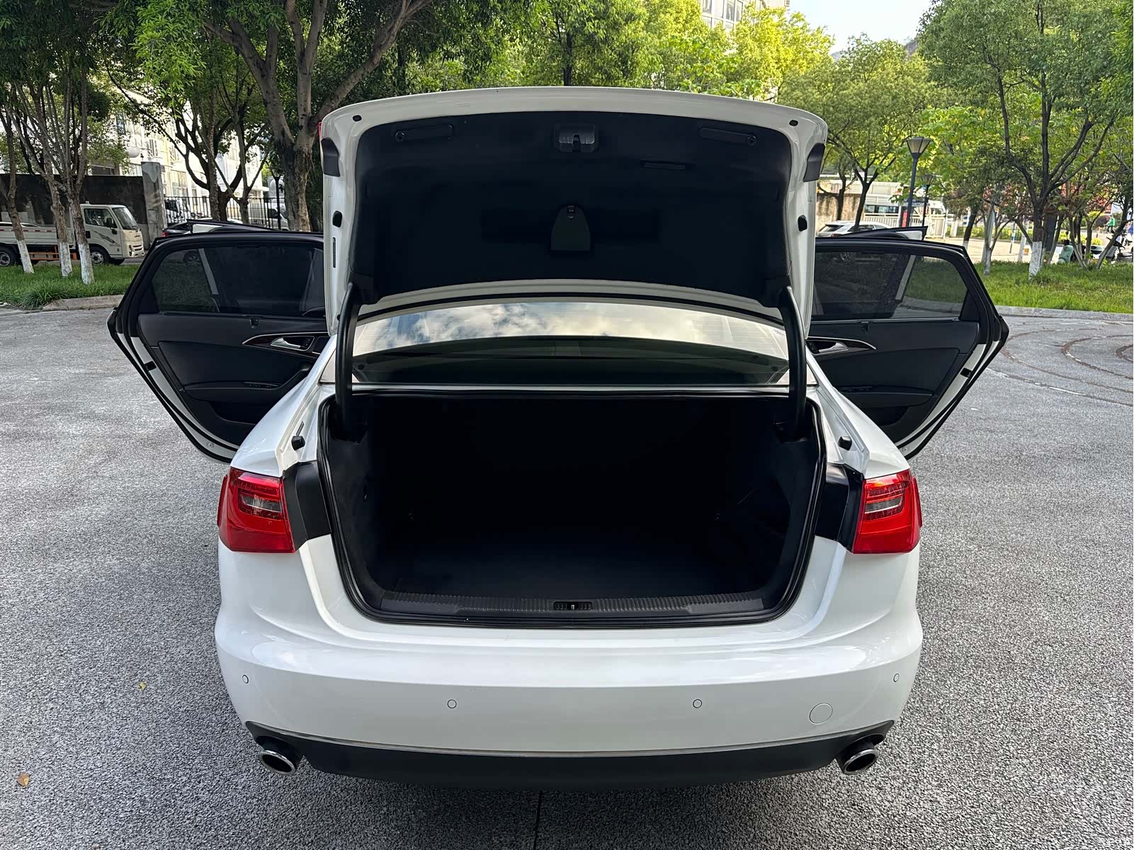 Audi A6L, 2015 11