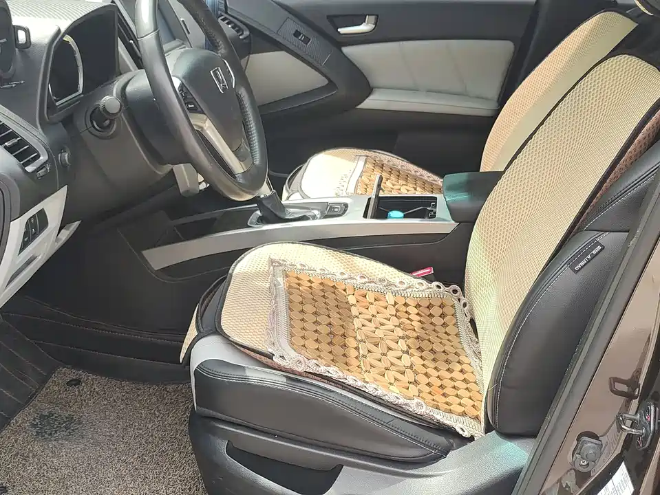 Luxgen Excellent 6 SUV