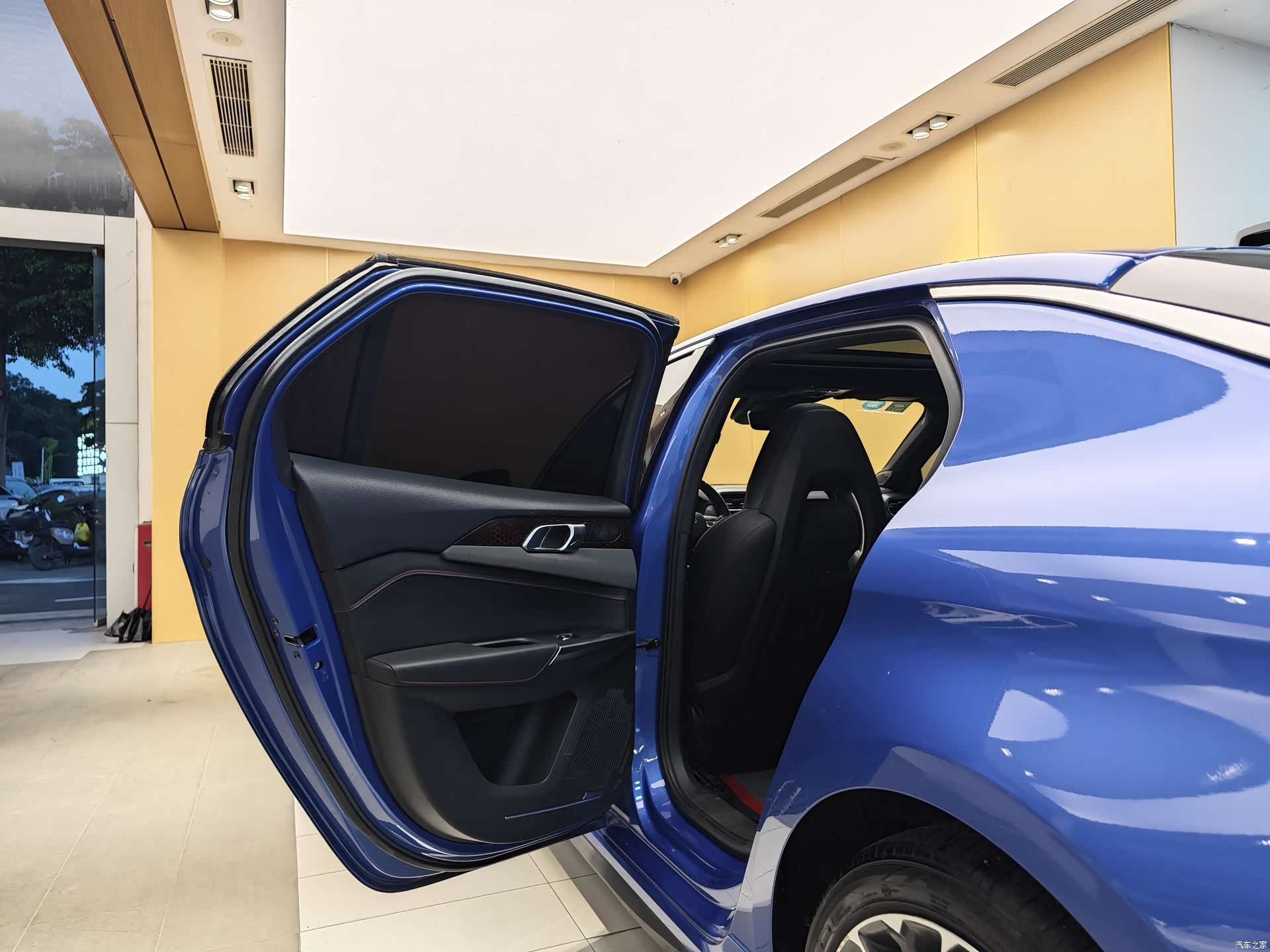 Lynk & Co 01, 2020 22