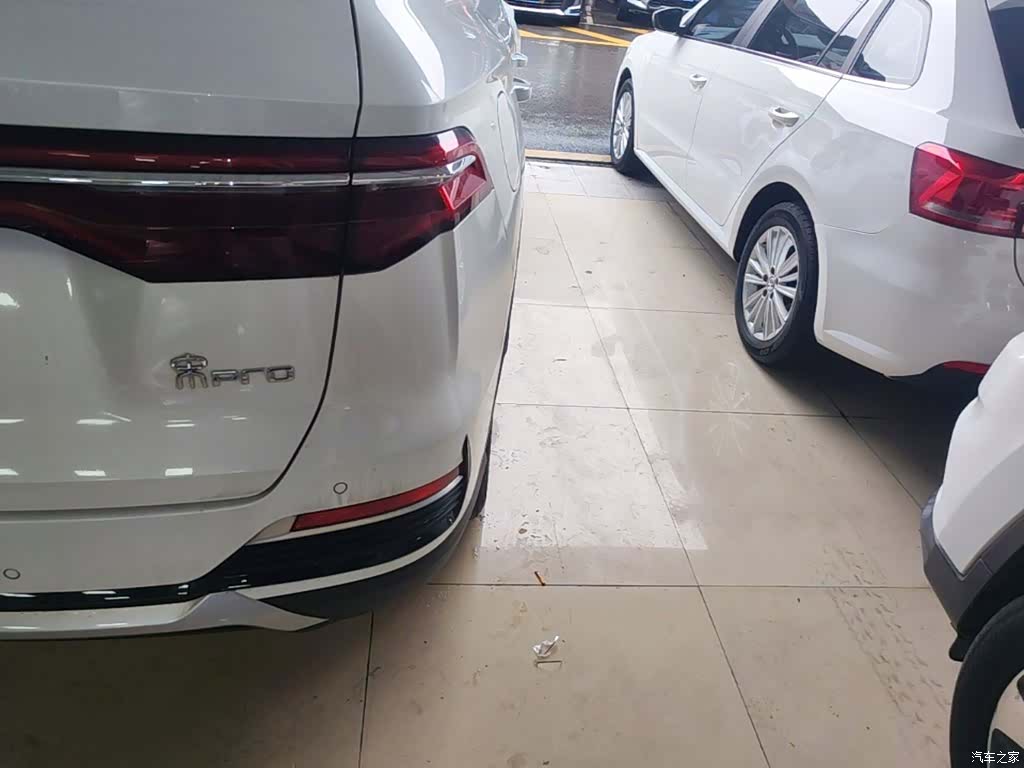 BYD Song, 2022 8