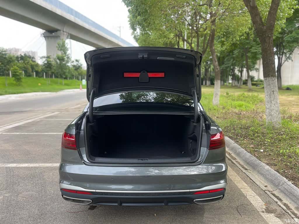 Audi A4L, 2021 13