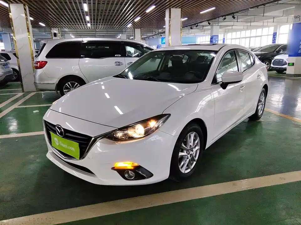 Mazda 3 Angkesaila