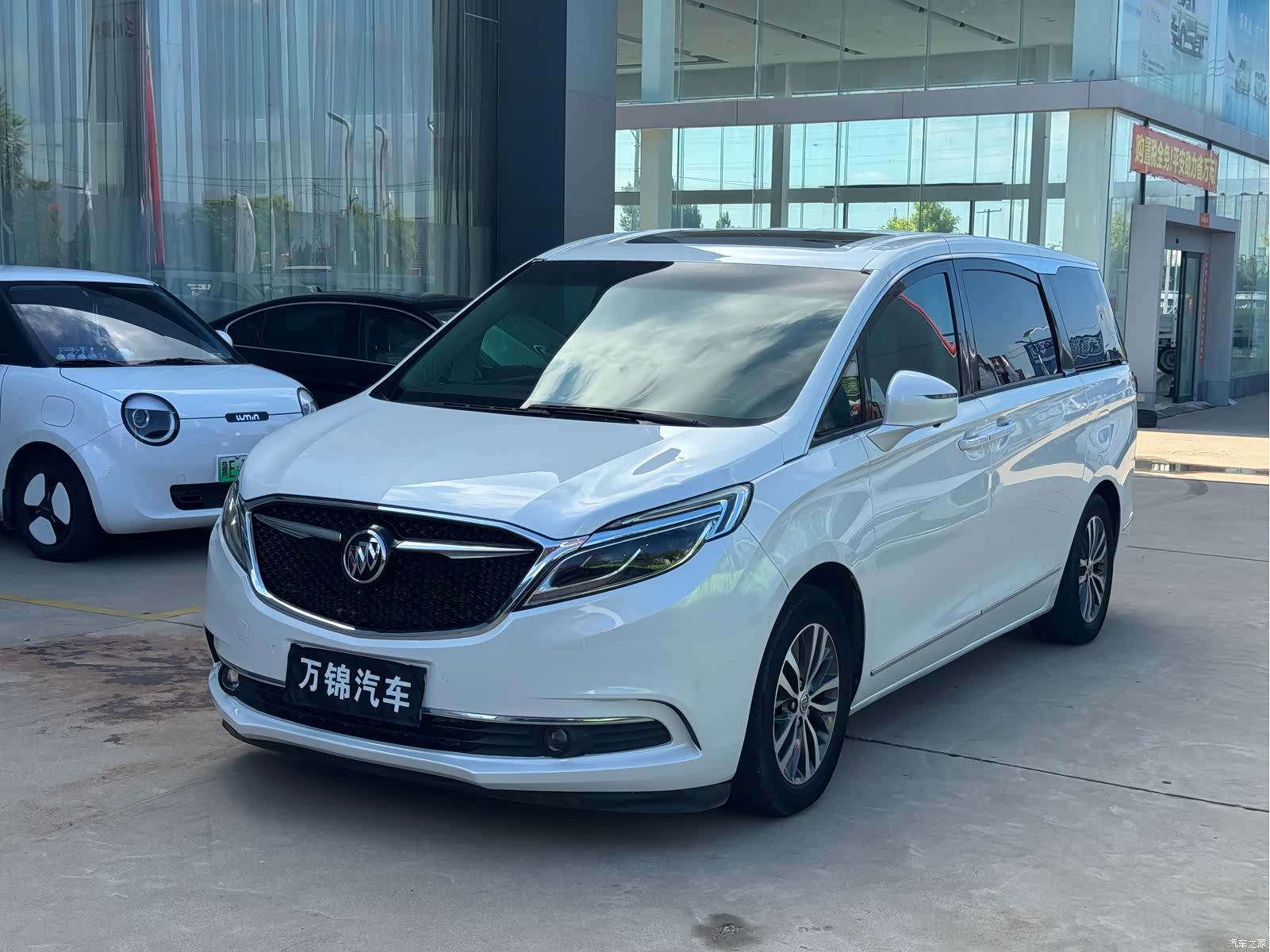 Buick GL8, 2019 1
