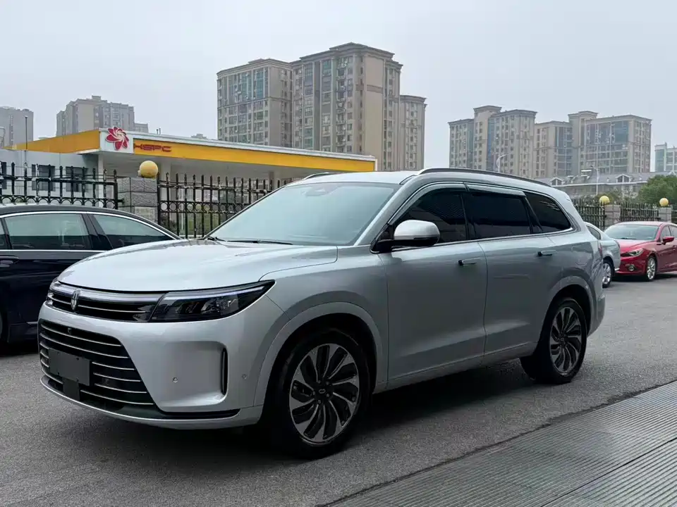 AITO Ask the world M7