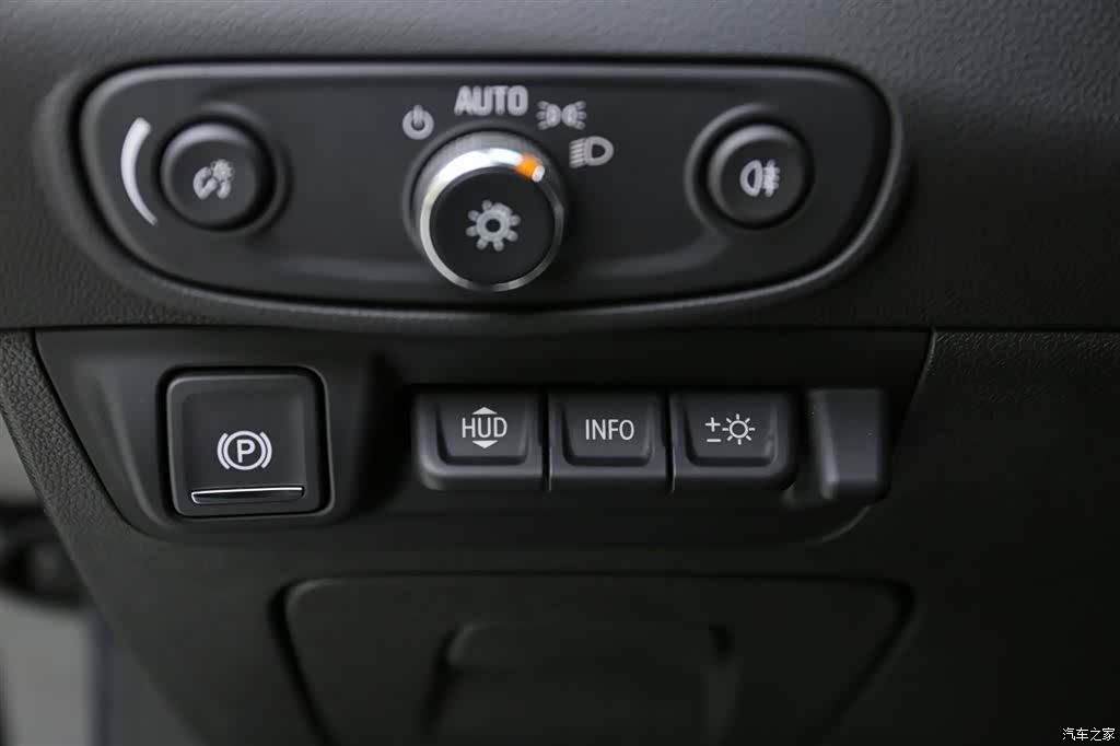 Buick Enclave, 2023 17