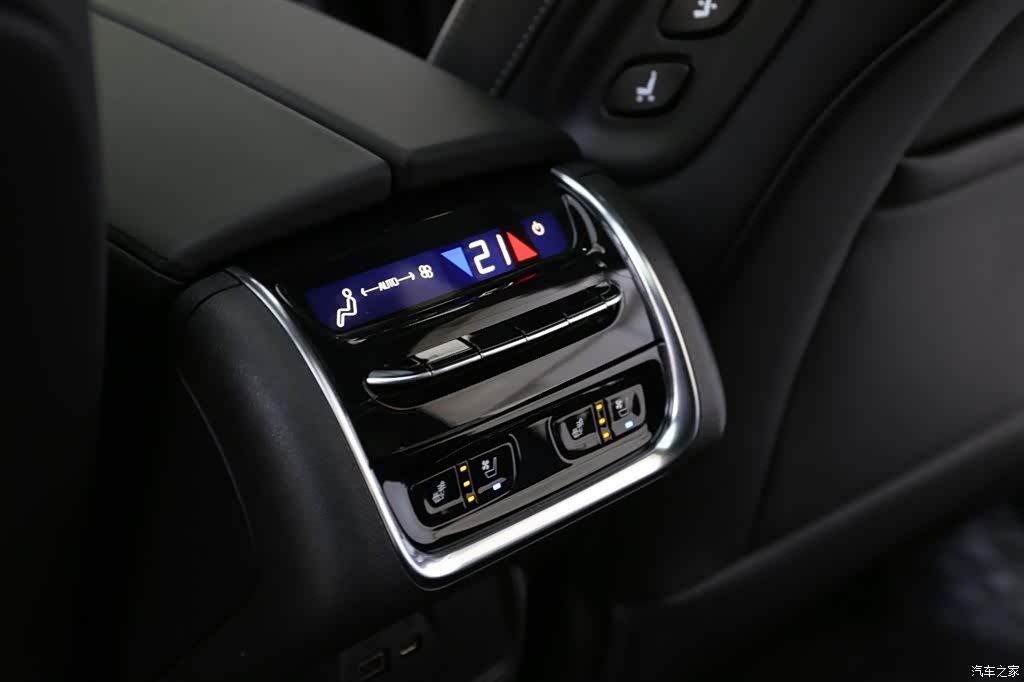Buick Enclave, 2023 19