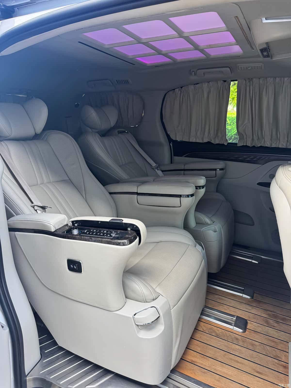 Buick GL8, 2019 14