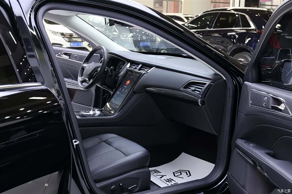 Ford Taurus, 2020 18