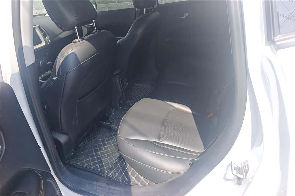 Jeep Compass, 2017 11