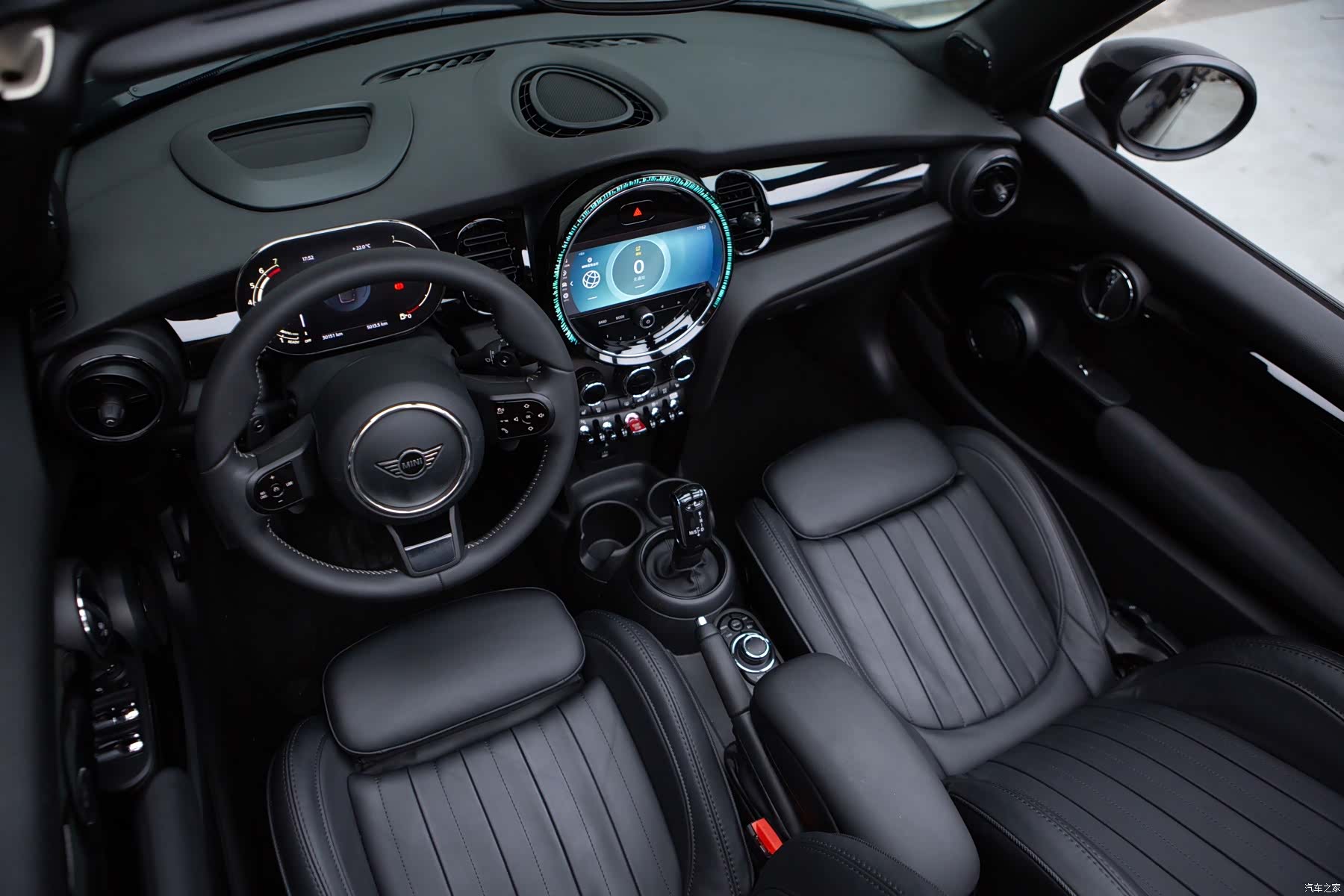 Mini Cooper, 2023 9