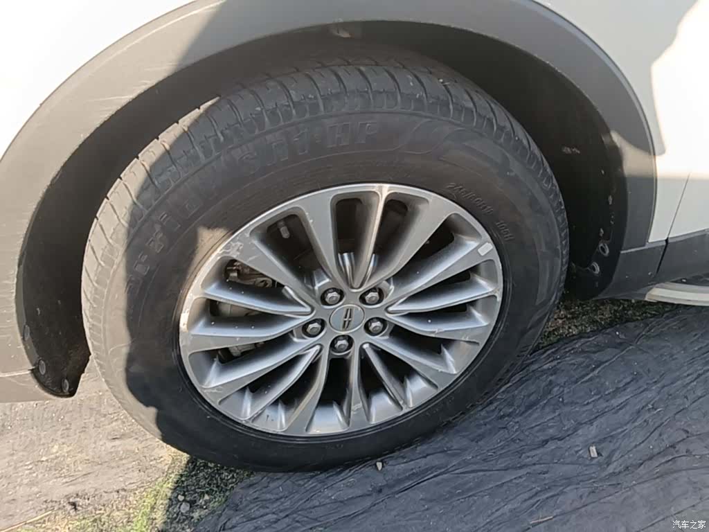 Lincoln MKX, 2016 25