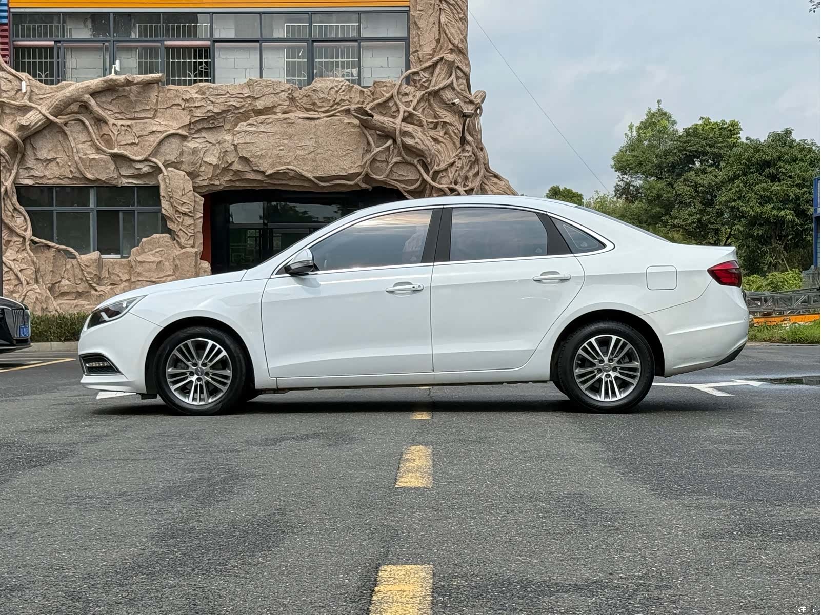 Chery 7e, 2016 все фото