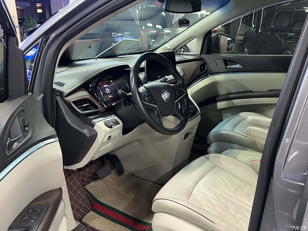 Buick GL8, 2022 8