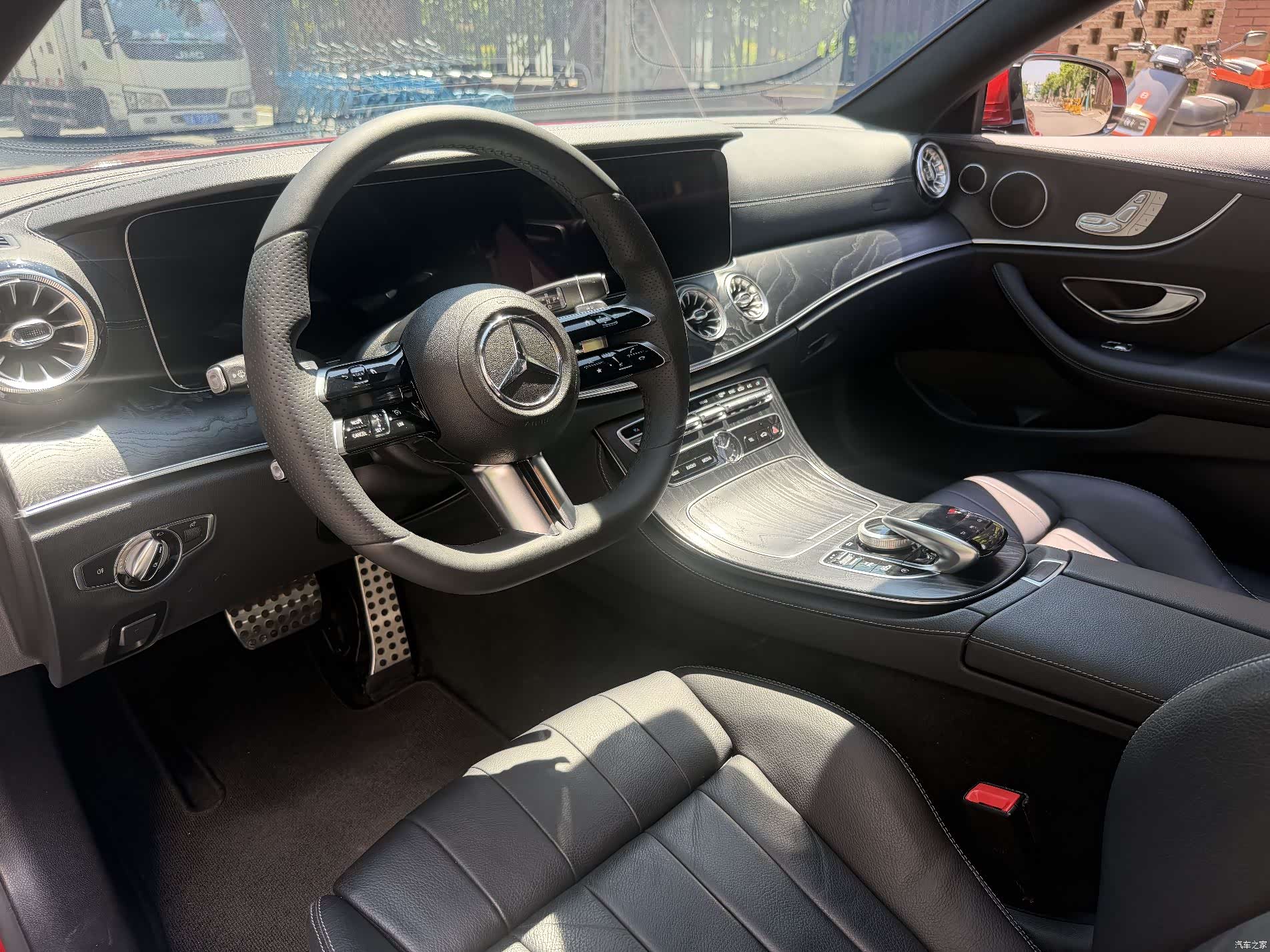 Mercedes-Benz E-Class, 2018 4