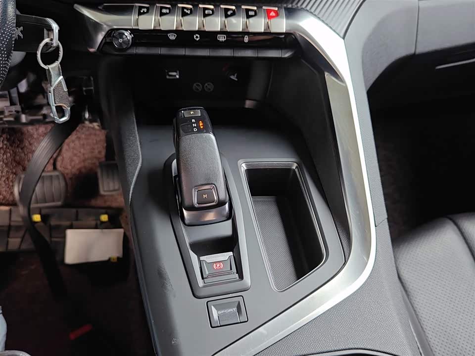Peugeot 4008 Peugeot 4008