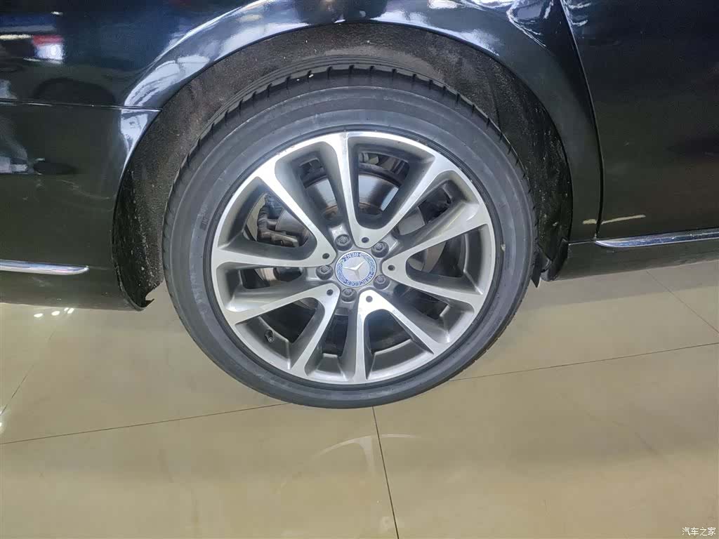 Mercedes-Benz E-Class, 2017 26